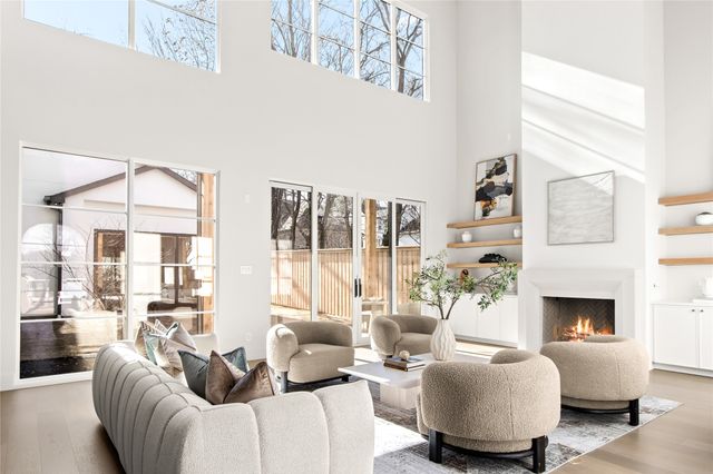 7330 Casa Loma Avenue, Dallas, TX 75214