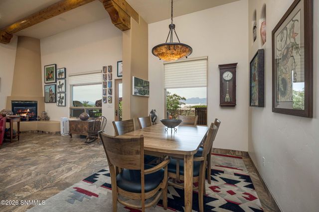 8010 Murano Court, Las Cruces, NM 88007