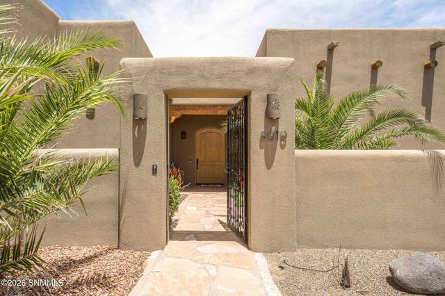 8010 Murano Court, Las Cruces, NM 88007