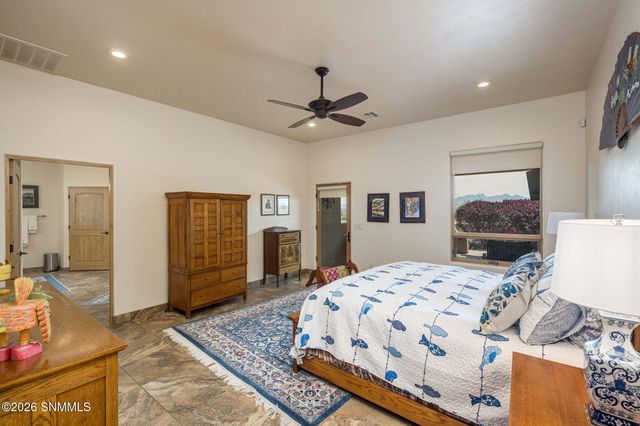 8010 Murano Court, Las Cruces, NM 88007