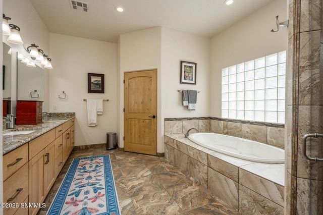 8010 Murano Court, Las Cruces, NM 88007