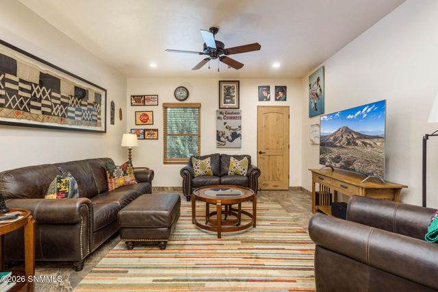 8010 Murano Court, Las Cruces, NM 88007