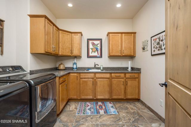 8010 Murano Court, Las Cruces, NM 88007