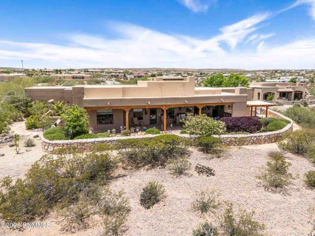 8010 Murano Court, Las Cruces, NM 88007