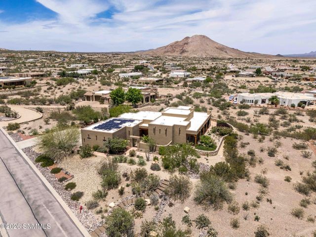 8010 Murano Court, Las Cruces, NM 88007