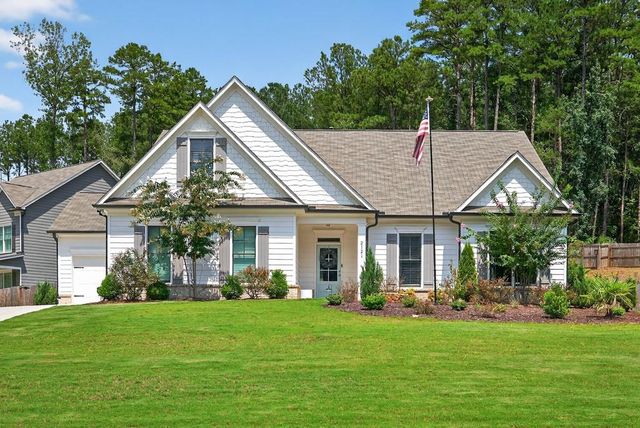 2121 Charmond Drive, Monroe, GA 30656