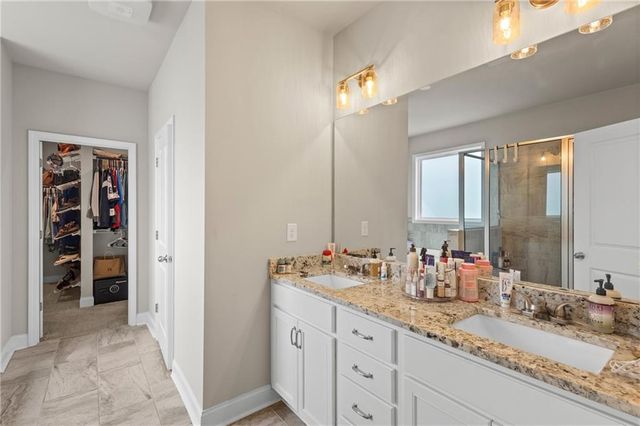 2121 Charmond Drive, Monroe, GA 30656