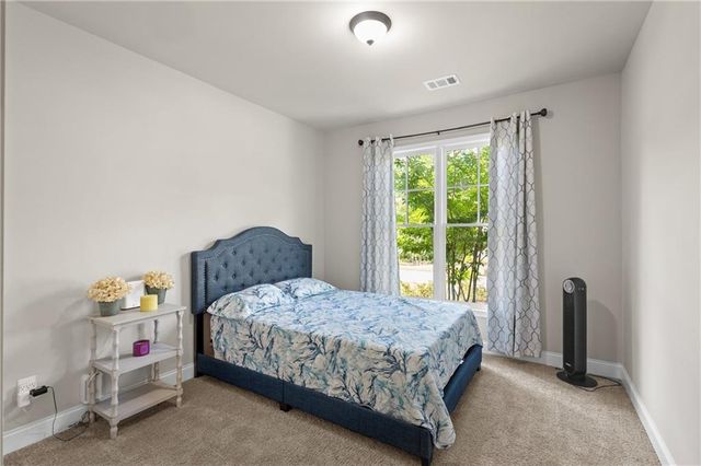 2121 Charmond Drive, Monroe, GA 30656