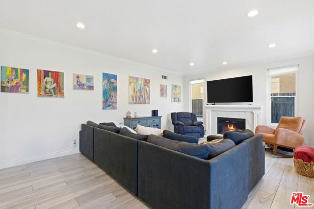 7365 Westcliff Drive, West Hills (los Angeles), CA 91307