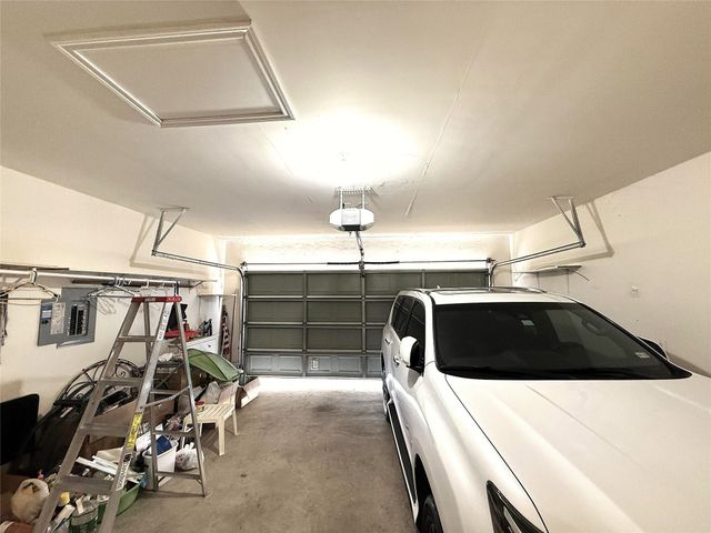 7138 Sun Village Drive, Houston, TX 77083