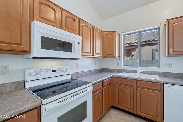 333 E Camino Rancho Cielo, Sahuarita, AZ 85629