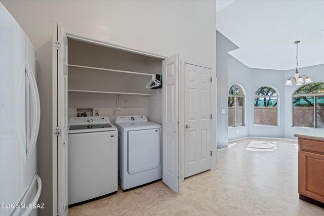 333 E Camino Rancho Cielo, Sahuarita, AZ 85629