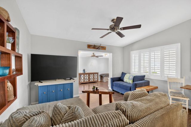 318 Glen Arbor Terrace, Boynton Beach, FL 33426