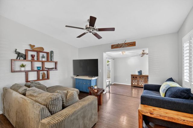 318 Glen Arbor Terrace, Boynton Beach, FL 33426