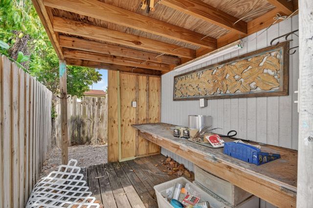 318 Glen Arbor Terrace, Boynton Beach, FL 33426