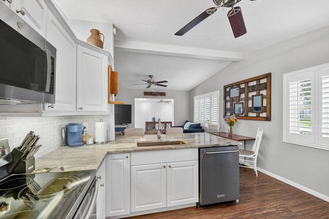 318 Glen Arbor Terrace, Boynton Beach, FL 33426