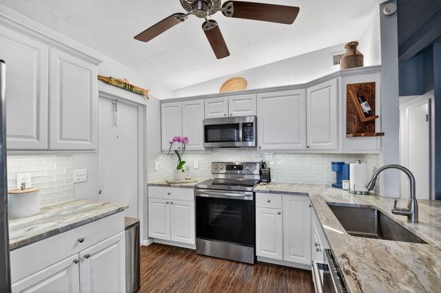 318 Glen Arbor Terrace, Boynton Beach, FL 33426