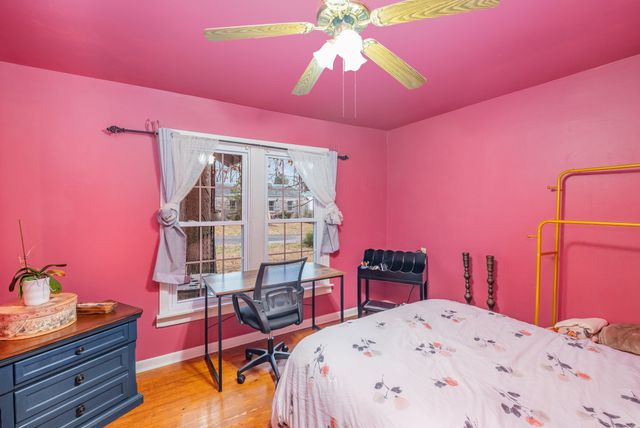 112 Main St, W, Wartrace, TN 37183