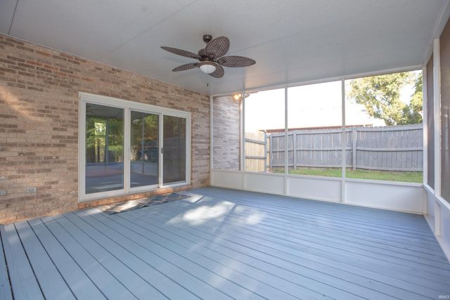 6600 Red Horse Pike, Newburgh, IN 47630