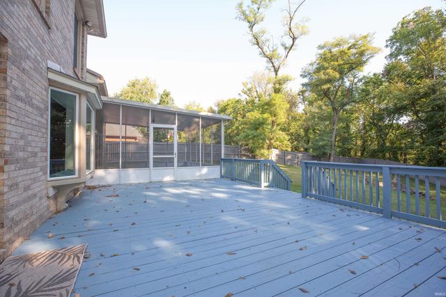 6600 Red Horse Pike, Newburgh, IN 47630