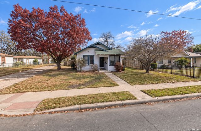 455 WALTON AVE, San Antonio, TX 78225