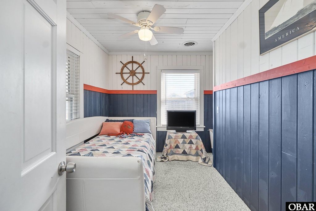 Image 21 of property listing at 4515 N Virginia Dare Trail, Kitty Hawk, NC 27949