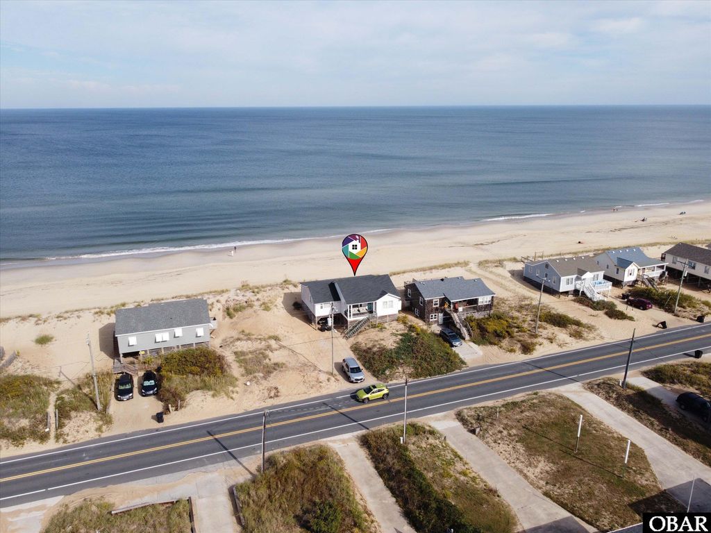 Image 5 of property listing at 4515 N Virginia Dare Trail, Kitty Hawk, NC 27949