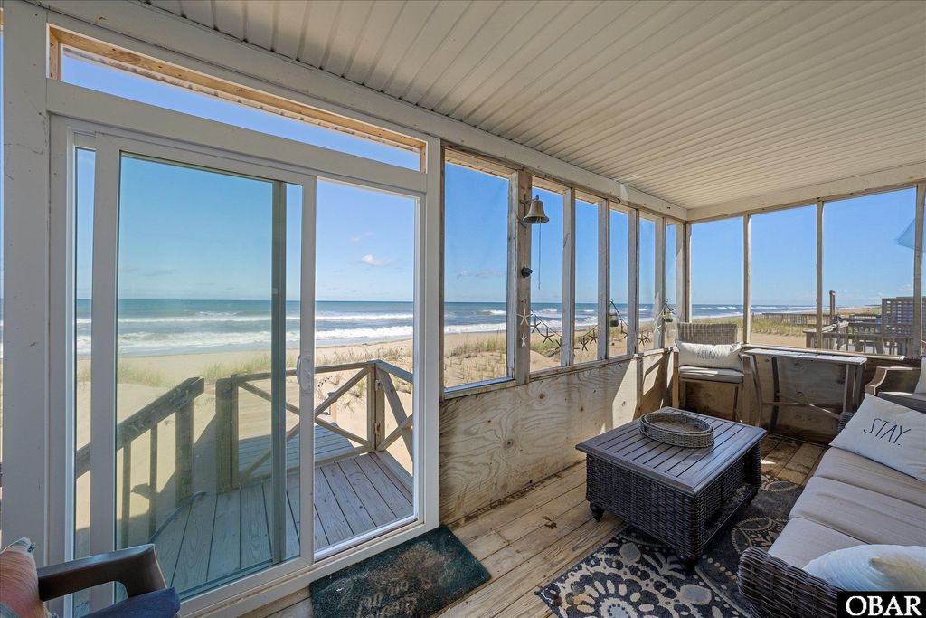 Image 6 of property listing at 4515 N Virginia Dare Trail, Kitty Hawk, NC 27949