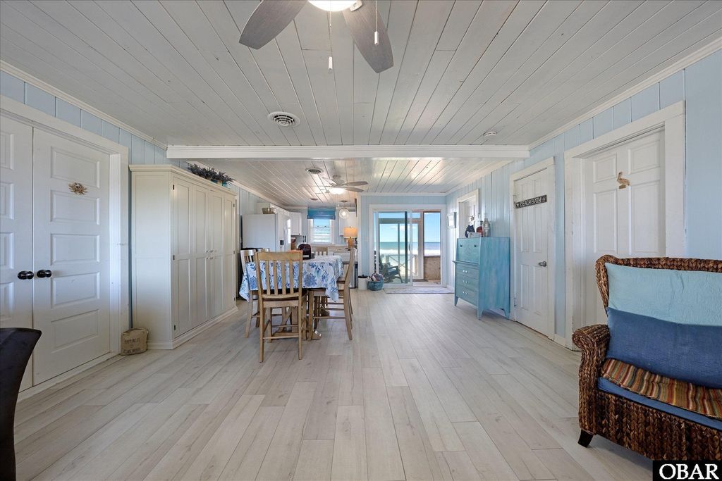 Image 9 of property listing at 4515 N Virginia Dare Trail, Kitty Hawk, NC 27949