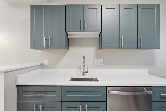 5607 Elmer STREET 206, Shadyside, PA 15232