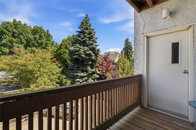 5607 Elmer STREET 206, Shadyside, PA 15232