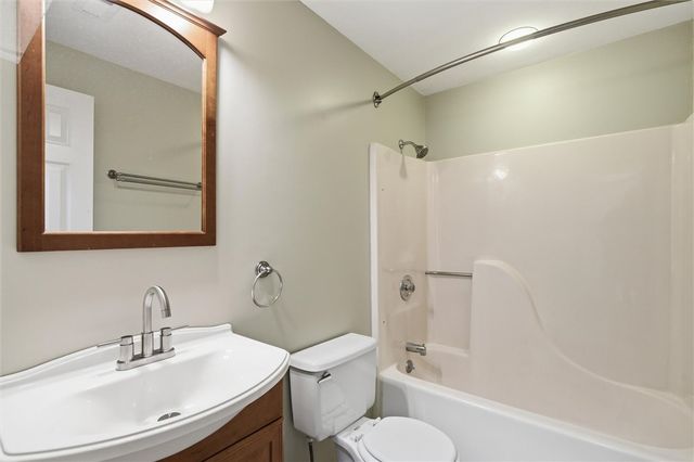 5607 Elmer STREET 206, Shadyside, PA 15232