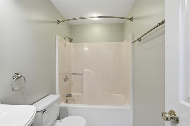 5607 Elmer STREET 206, Shadyside, PA 15232