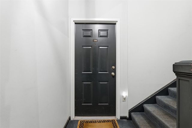 5607 Elmer STREET 206, Shadyside, PA 15232