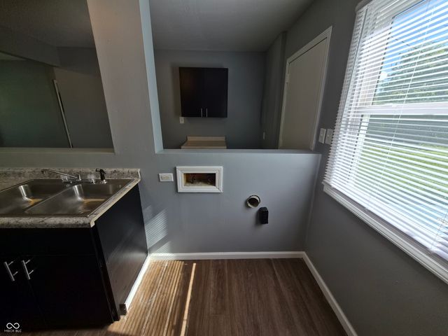 3221 N Priscilla Avenue, Indianapolis, IN 46218