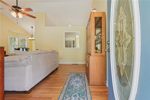 29 Wey Bridge Court, White, GA 30184