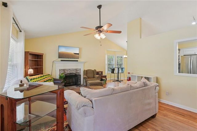 29 Wey Bridge Court, White, GA 30184