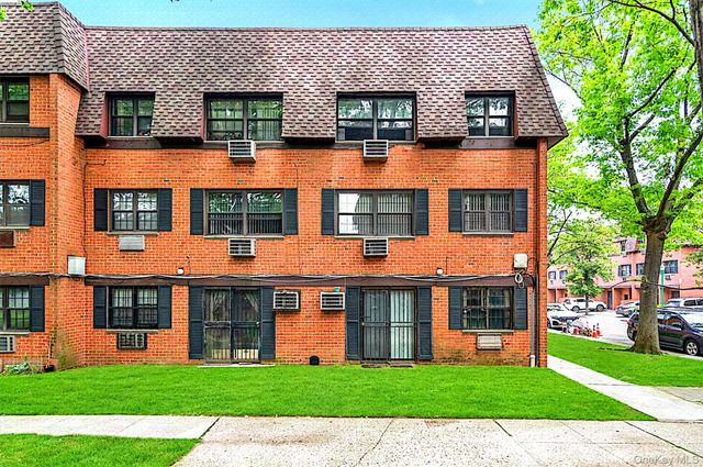 220-50 64th Avenue 1Fl, Bayside, NY 11364
