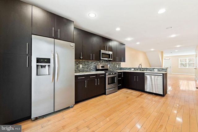 1241 S 22ND ST, Philadelphia, PA 19146