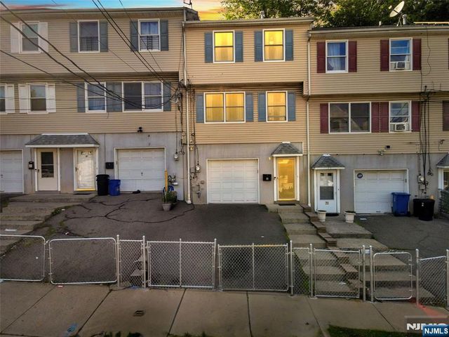 69 4th Street, Paterson, NJ 07522