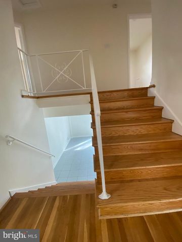2209 MARK CT, Silver Spring, MD 20910