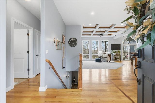 211 PARKWILD Drive, Council Bluffs, IA 51503