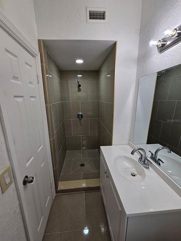 7614 BELL BOULEVARD, Orlando, FL 32810