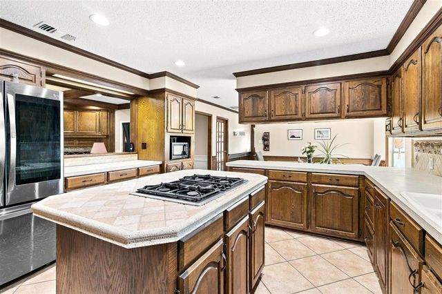 438 Santa Anna Drive, Lake Charles, LA 70611