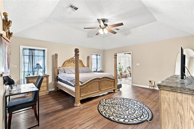 438 Santa Anna Drive, Lake Charles, LA 70611