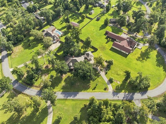 438 Santa Anna Drive, Lake Charles, LA 70611