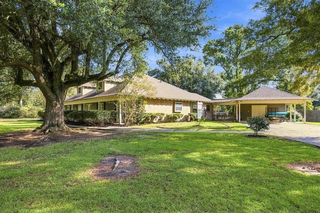 438 Santa Anna Drive, Lake Charles, LA 70611
