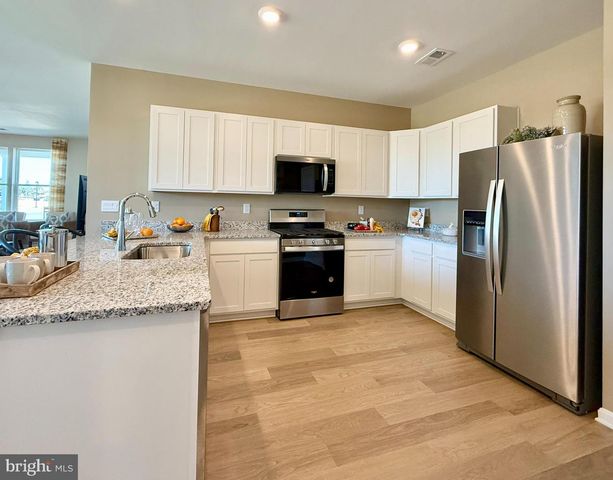 100 RIDGELY BLVD, Dover, DE 19904