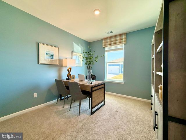 100 RIDGELY BLVD, Dover, DE 19904