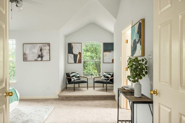 10004 Isle Royale WAY, Austin, TX 78747